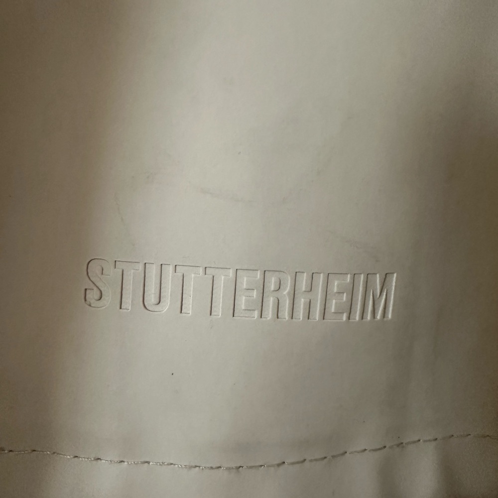 Stutterheim Light Sand Hooded Raincoat - Picture 4 of 7